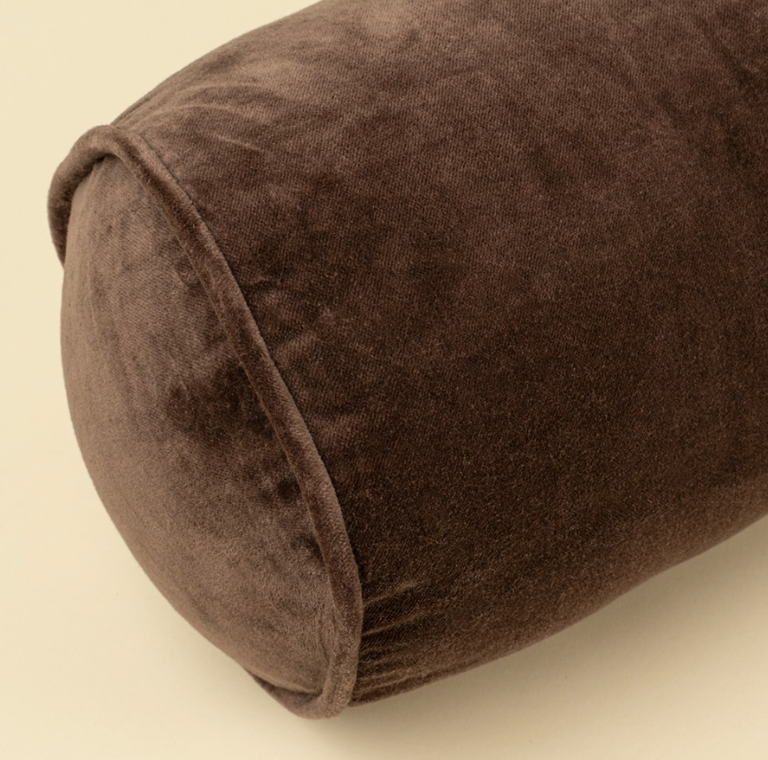 01-8681 Vera Velvet Long Bolster, Clove