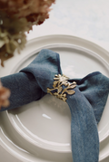 4-7087 Winterberry Brass Napkin Ring