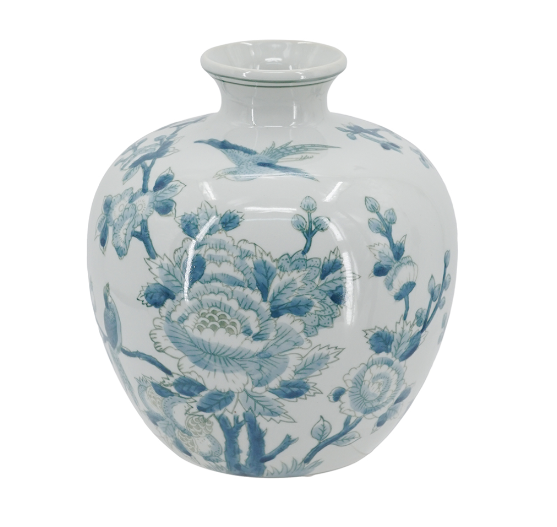 C0108 9" Porcelain Vase
