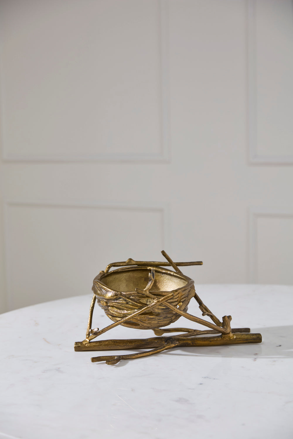 73445 Casted Nest Centerpiece