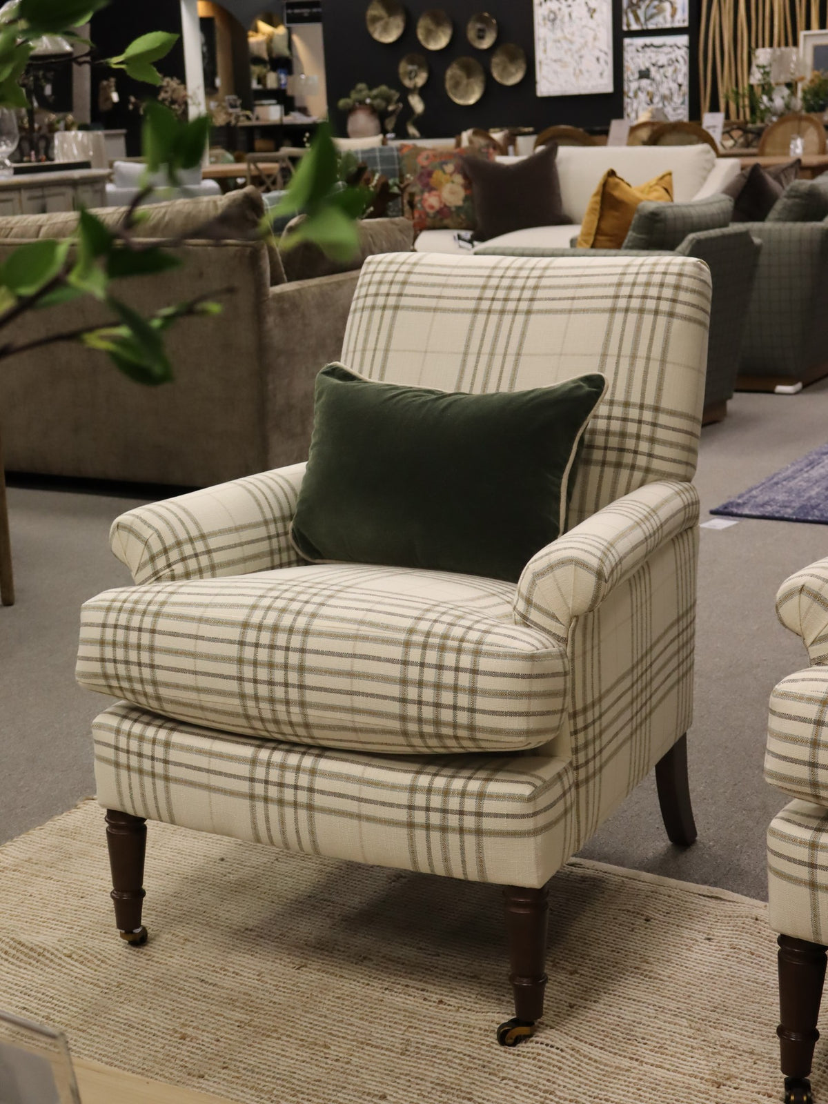 Hannah Accent Chair in SA116-69