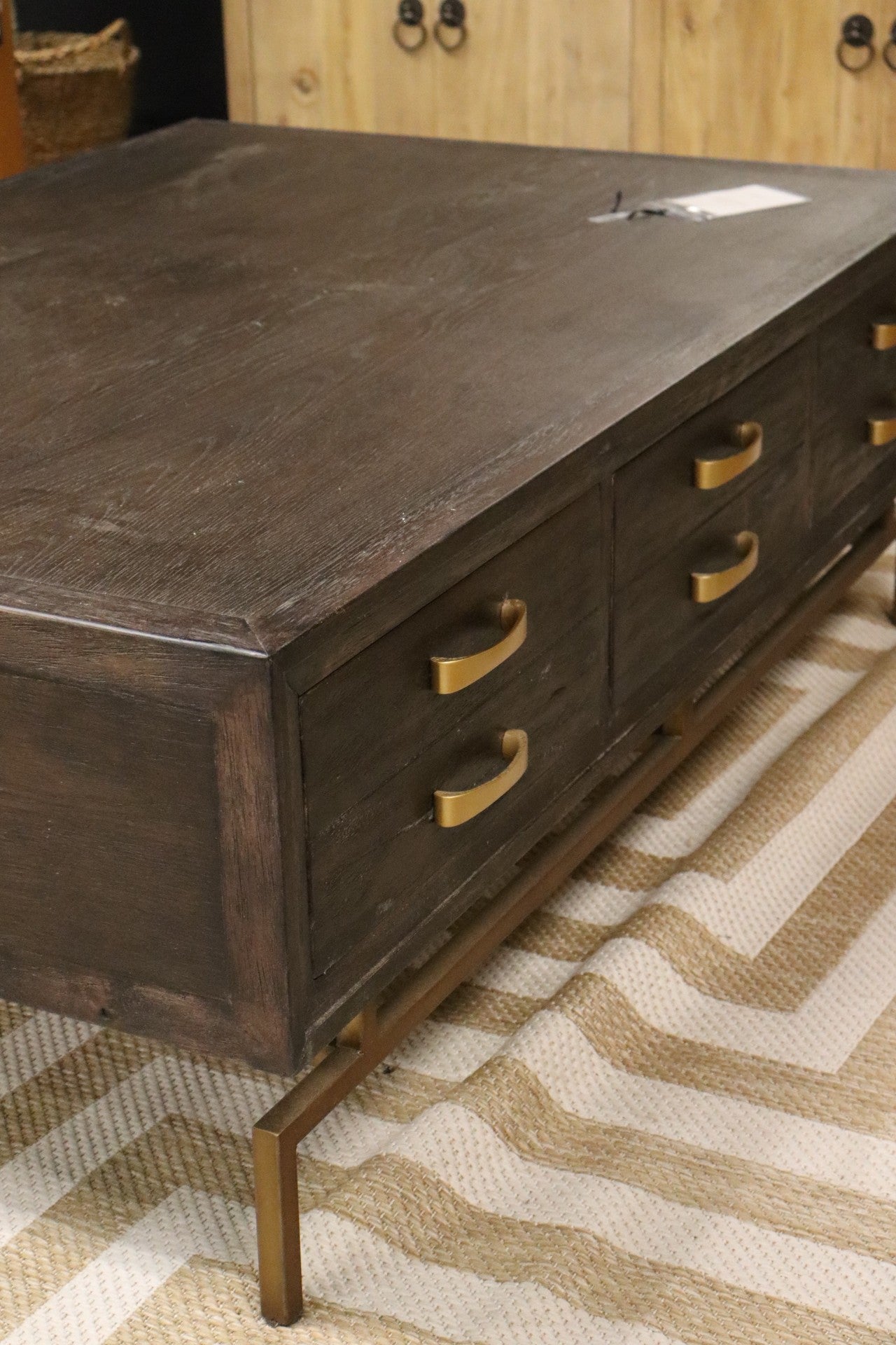 YP-24610-B SAMPLE Cocktail Table