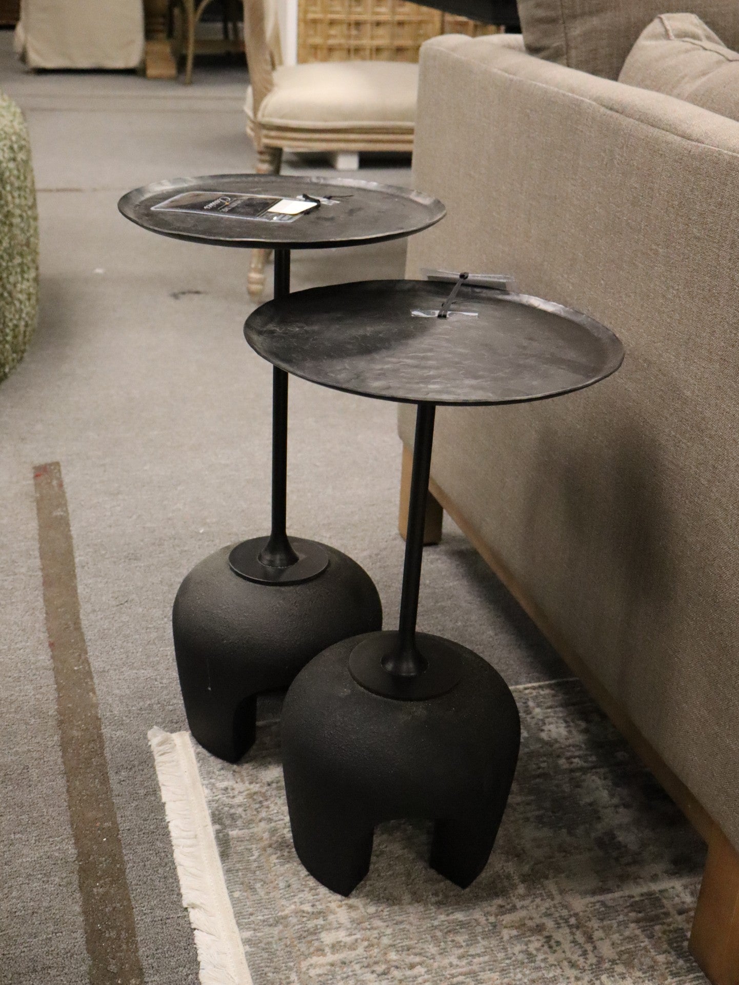 TY1506 Set of 2 Side Tables