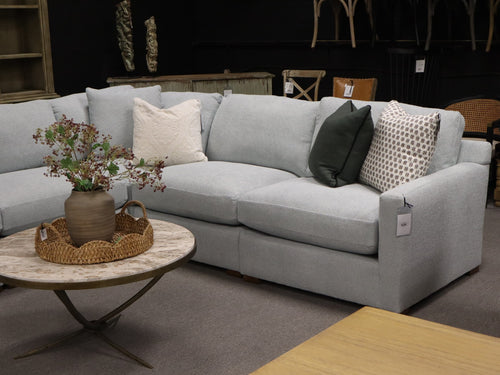 Asher Modular Sectional in 23647-34