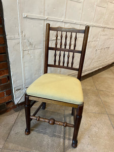 Set of 4 Chairs