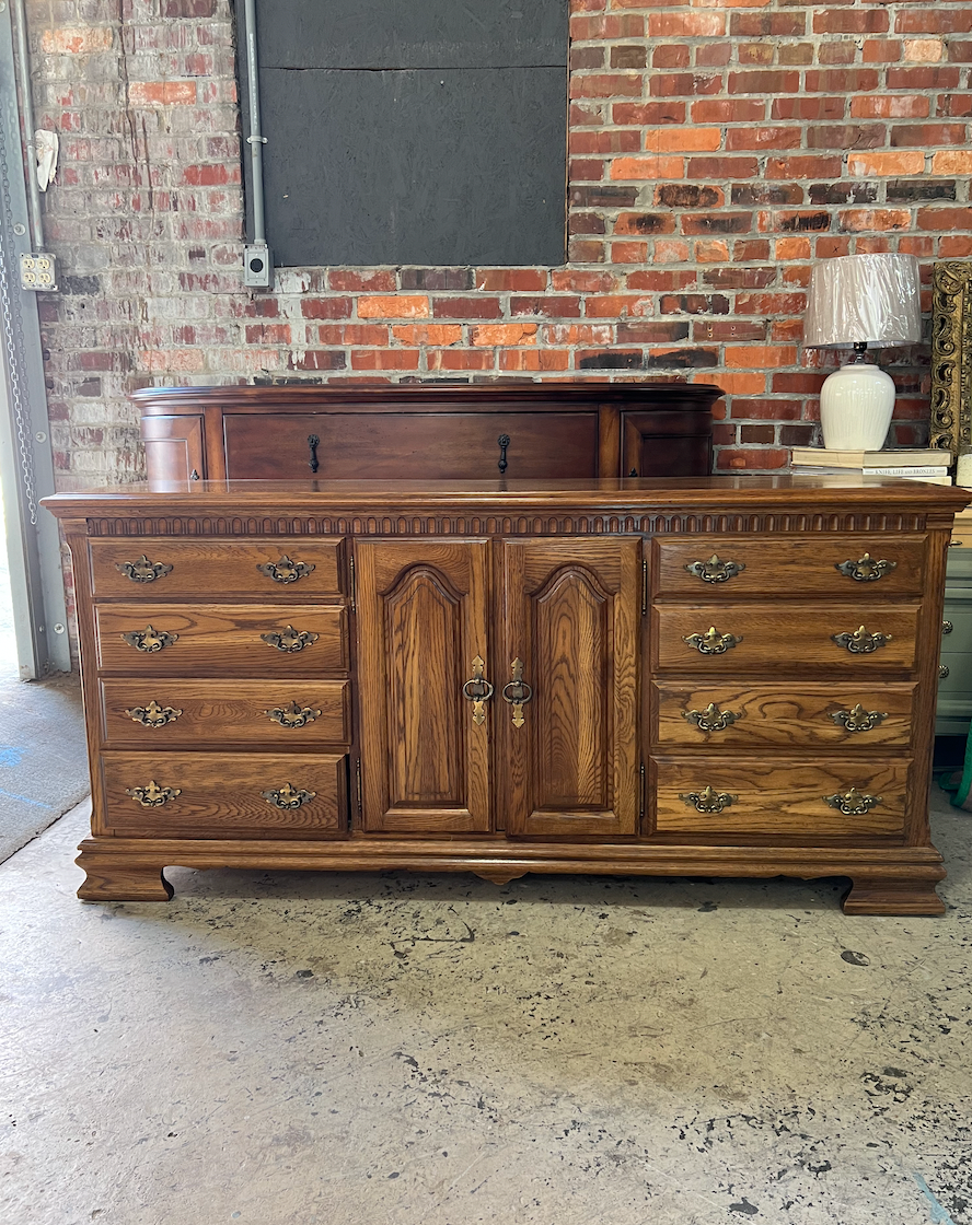 Kincaid Dresser With Cabinets (C)